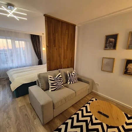 Cozy Sunset Near Calea Victoriei Bukareszt