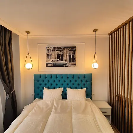 Cozy Sunset Near Calea Victoriei * Βουκουρέστι