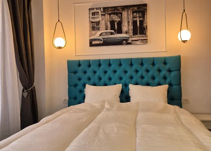 Cozy Sunset Near Calea Victoriei Apartament